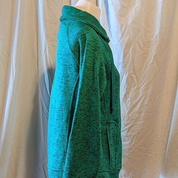🆕NWT VICTORY OUTFITTERS GREEN & BLACK ZIP FRONT FLEECE - LARGE - Picture 3 of 7